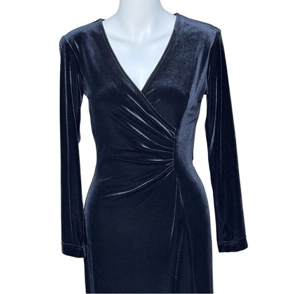 Signature by Robbie Bee vintage black long sleeve velvet evening dress size 4 pe - Picture 2 of 9